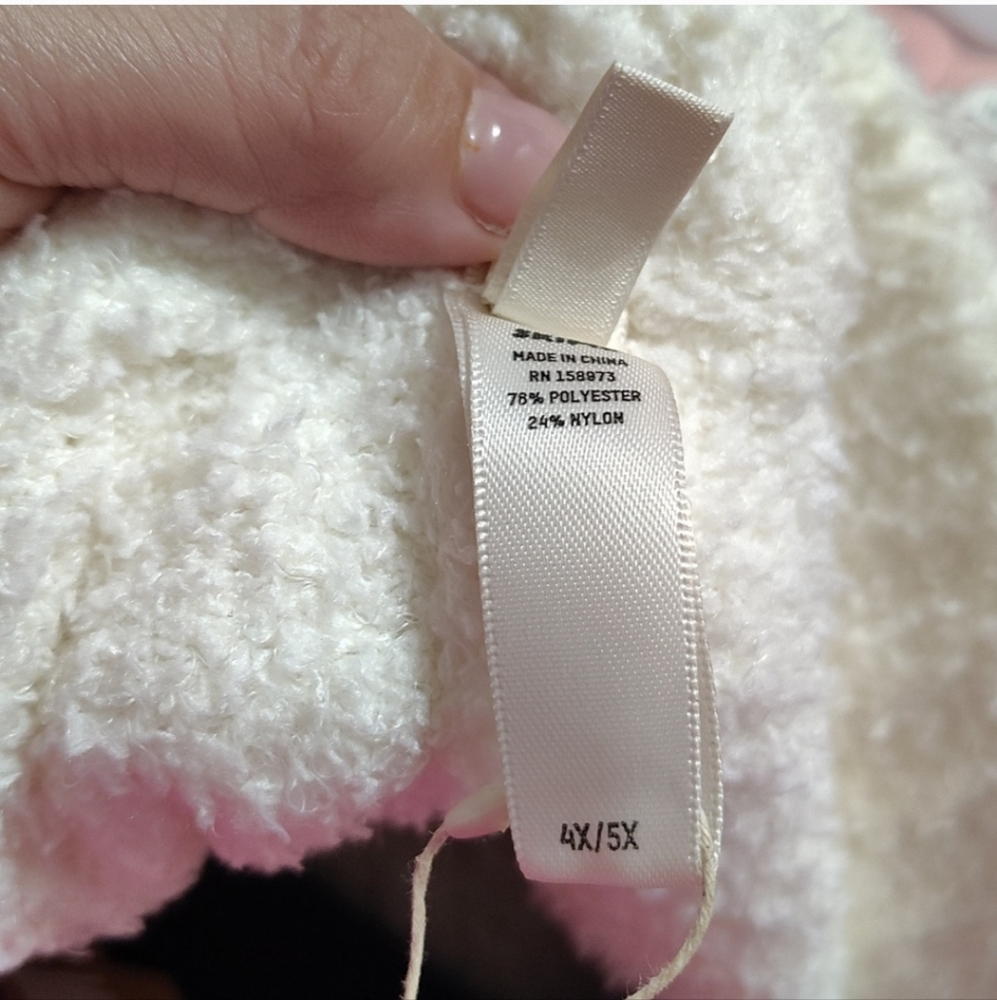 NWT SKIMS Bone White Cozy Knit Bouclé Teddy Shorts Size 4X/5X - Picture 5 of 8
